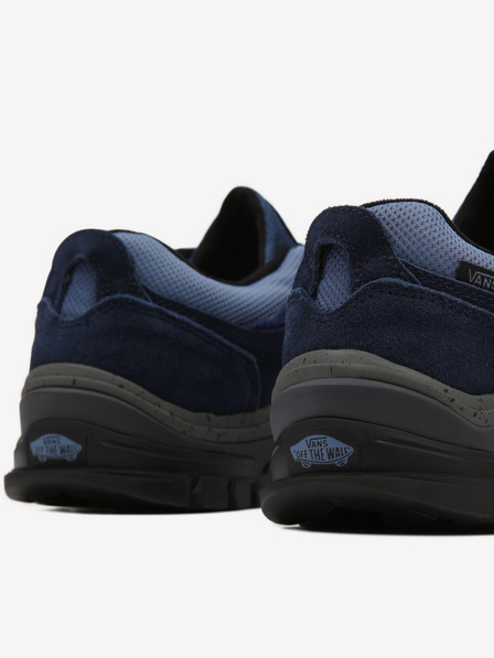 Vans Sötétkék női tornacipő velúr részletekkel VANS Trailhead
