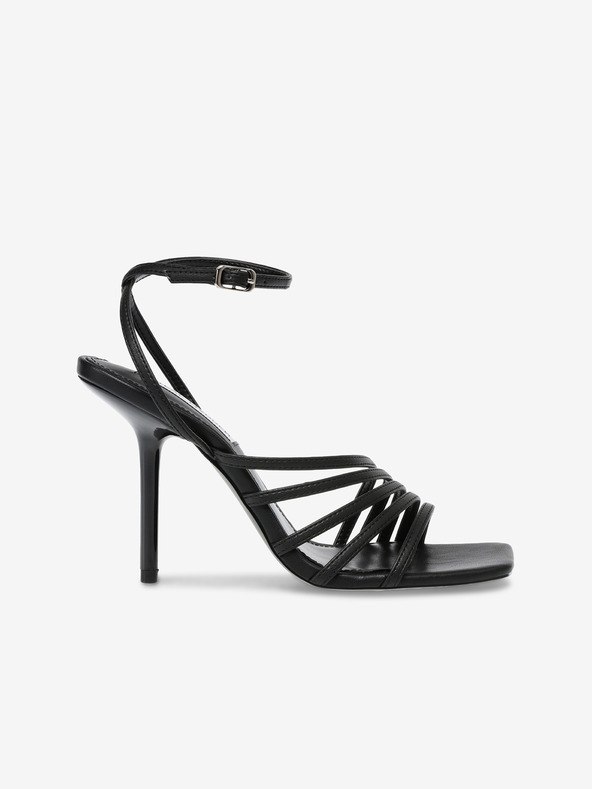 Steve Madden Steve Madden All In Black sarokszandálok