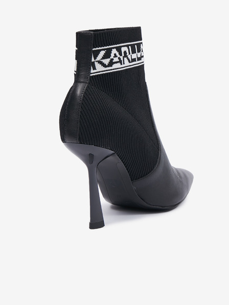 Karl Lagerfeld KARL LAGERFELD Pandara fekete női bokacsizma bőr részletekkel KARL LAGERFELD Pandara